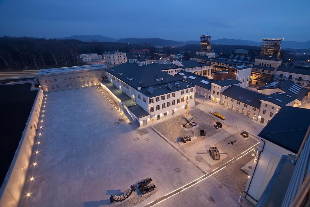 Pokoje Goscinne Stara Kopalnia Walbrzych Bagian luar foto