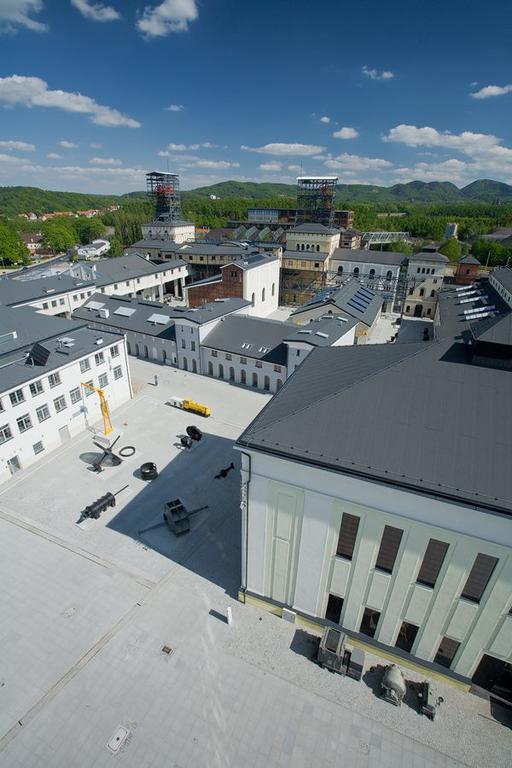 Pokoje Goscinne Stara Kopalnia Walbrzych Bagian luar foto